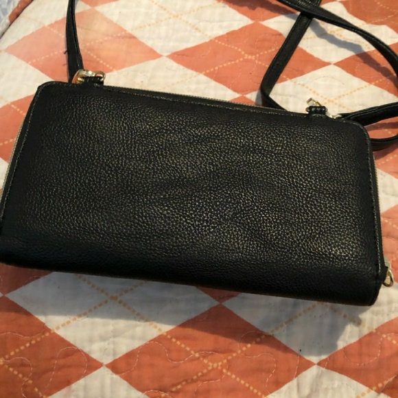 Purses - Picture 6 of 8
